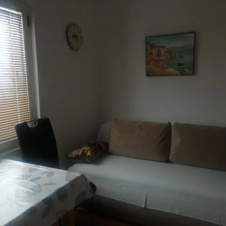 Lyon Apartman